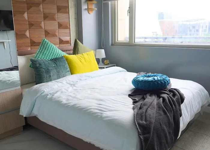 1 Bedroom In Pasay Near Moa And Naia - Monarch *